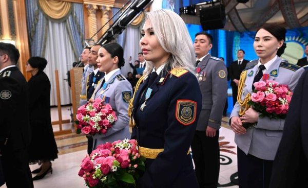 девушки республики казахстан