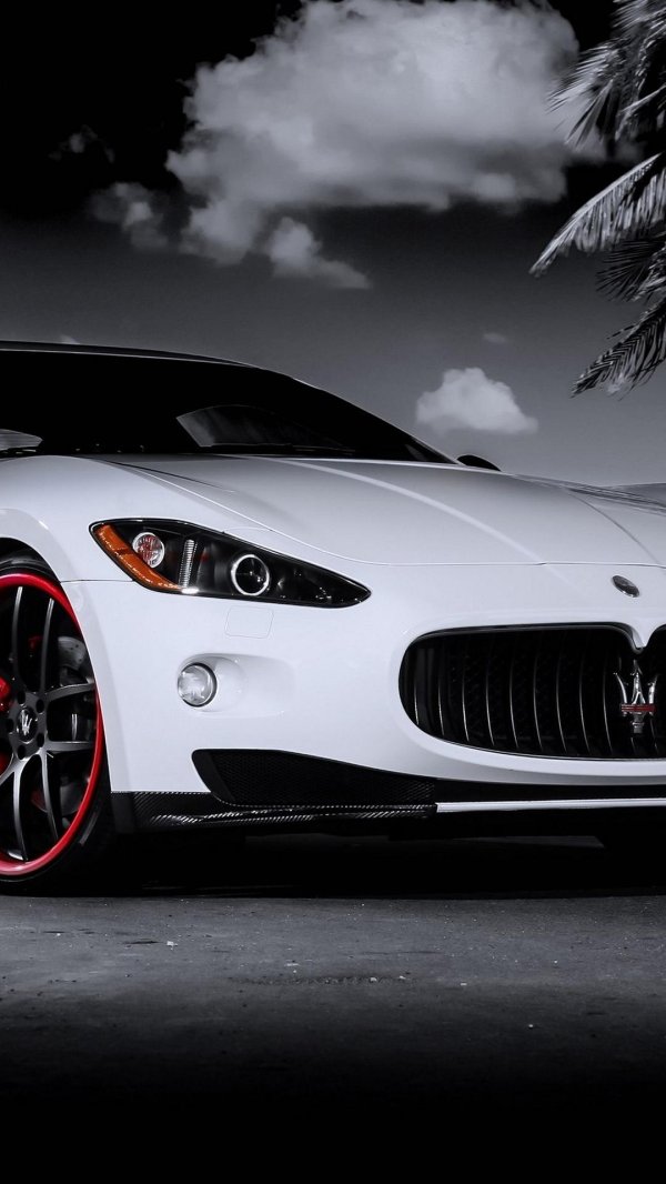 maserati granturismo white