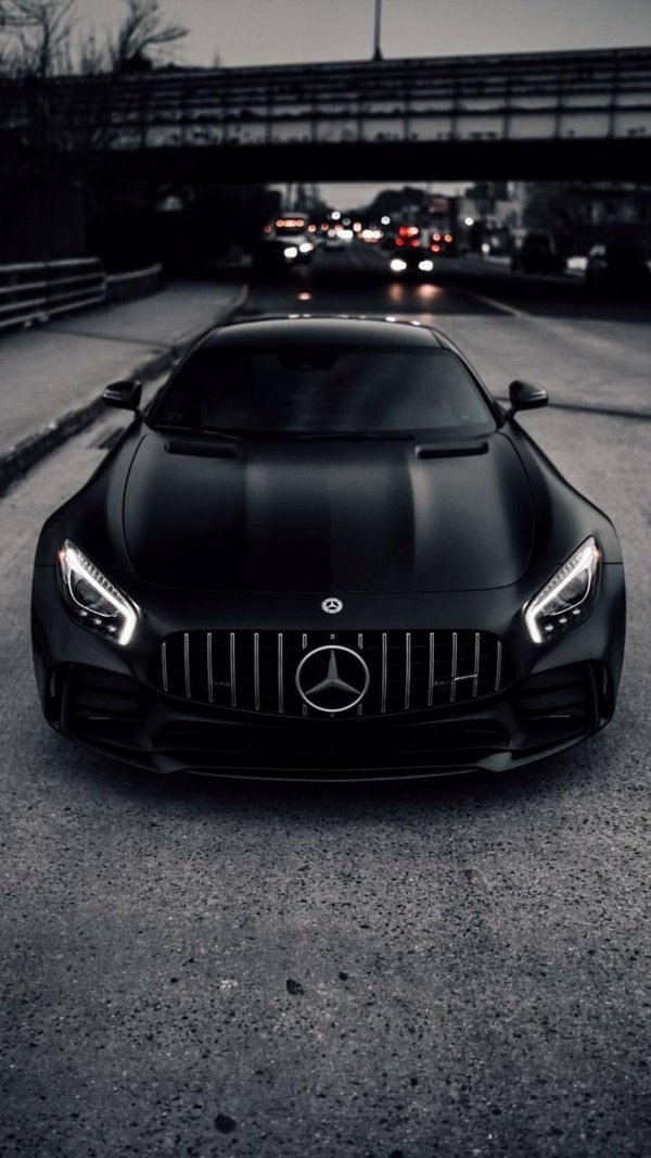 mercedes benz amg gtr