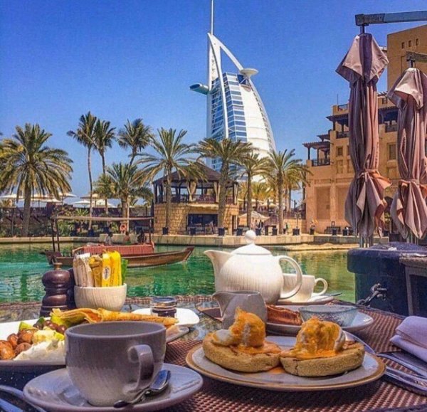 завтрак в дубае