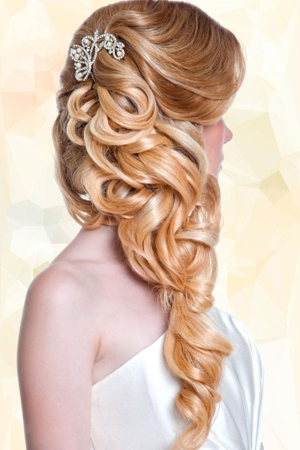 прическа красивая