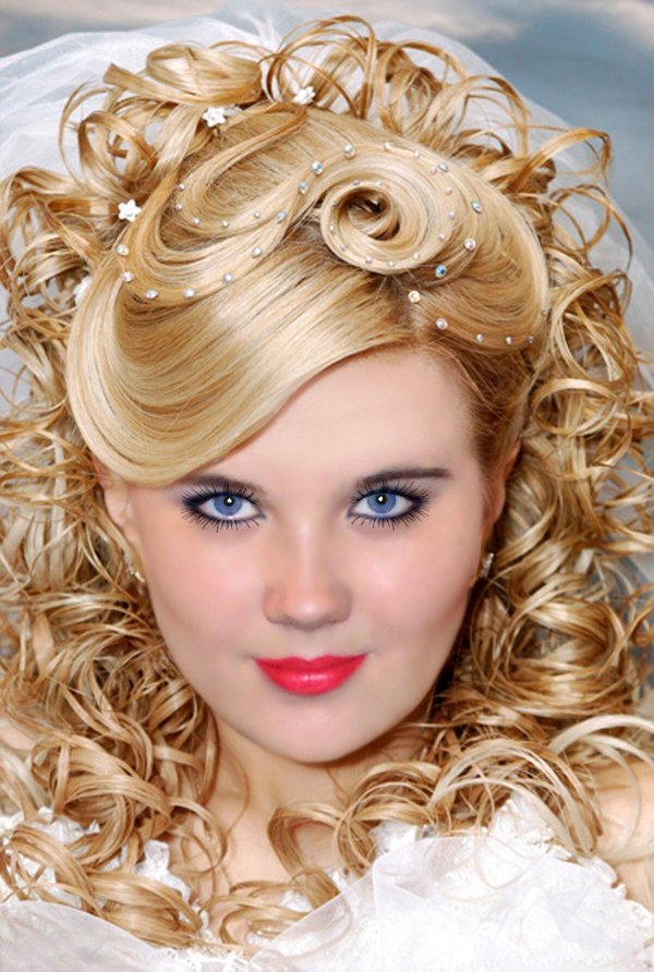 очень красивая женщина