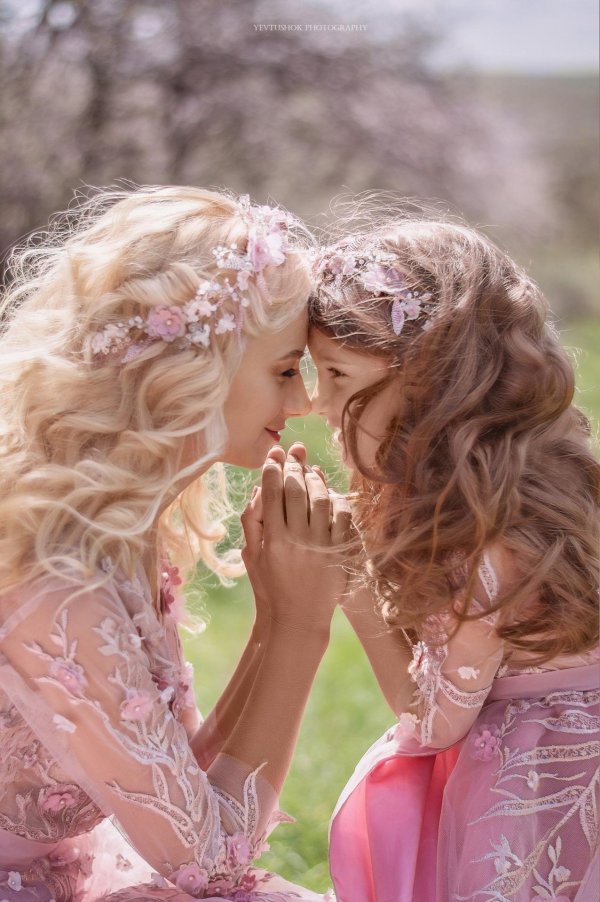 любовь мамы и дочки