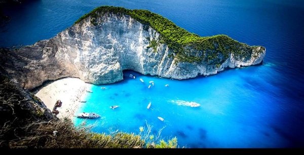 бухта навагио греция