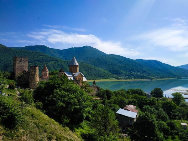 крепость ананури