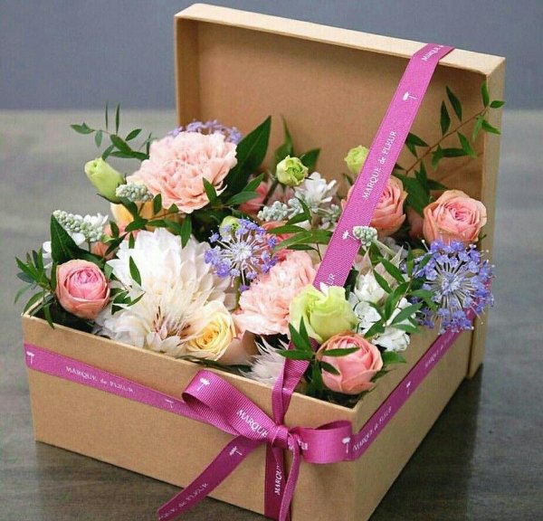 цветочная коробка