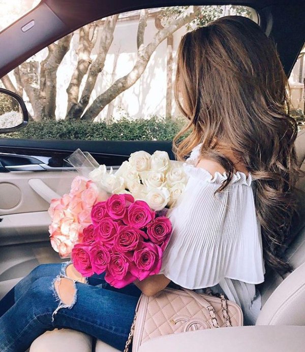 девушка цветами