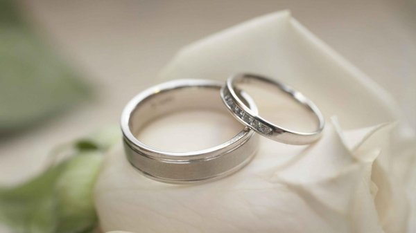 свадебное кольцо