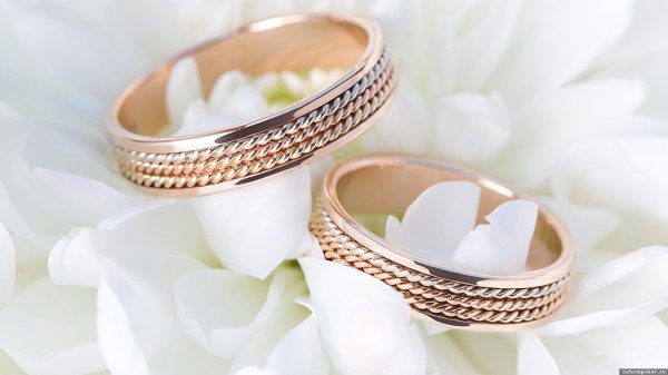 свадебное кольцо