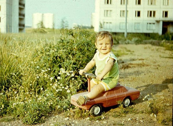 педальный москвич 2 серии