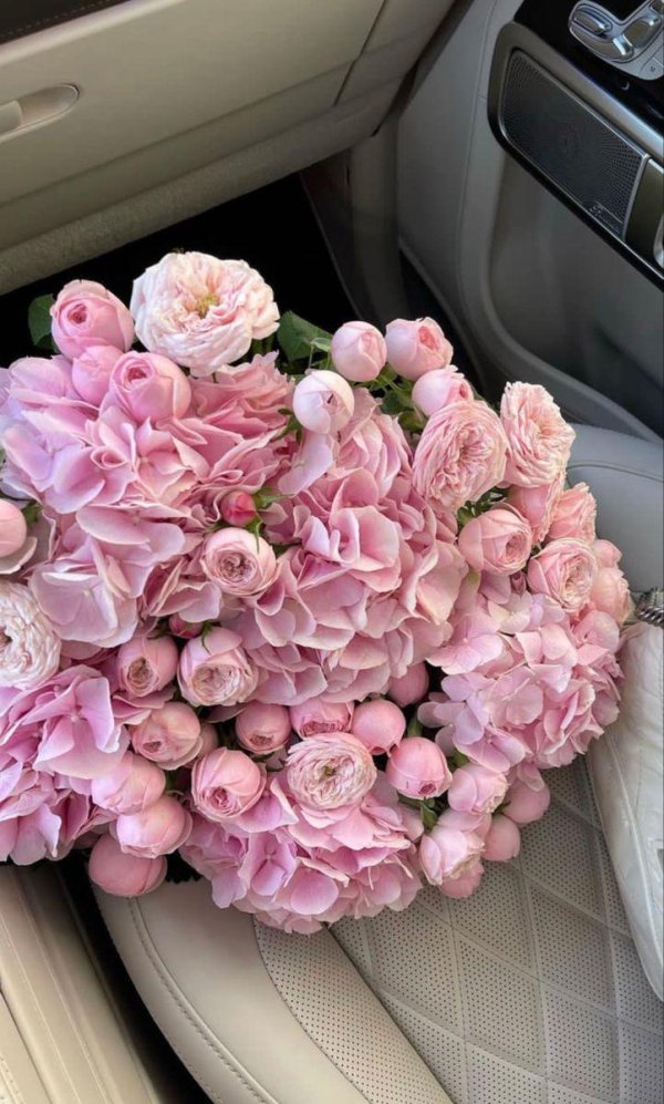 букет пионов розовых