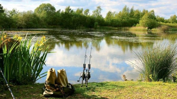 озеро для рыбалки