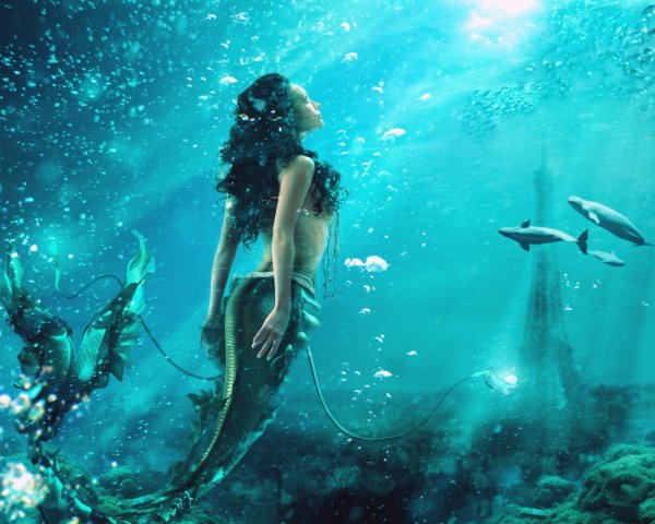 красивая русалка