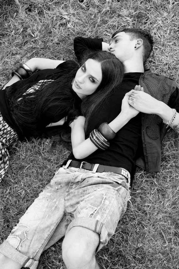 девушки парни