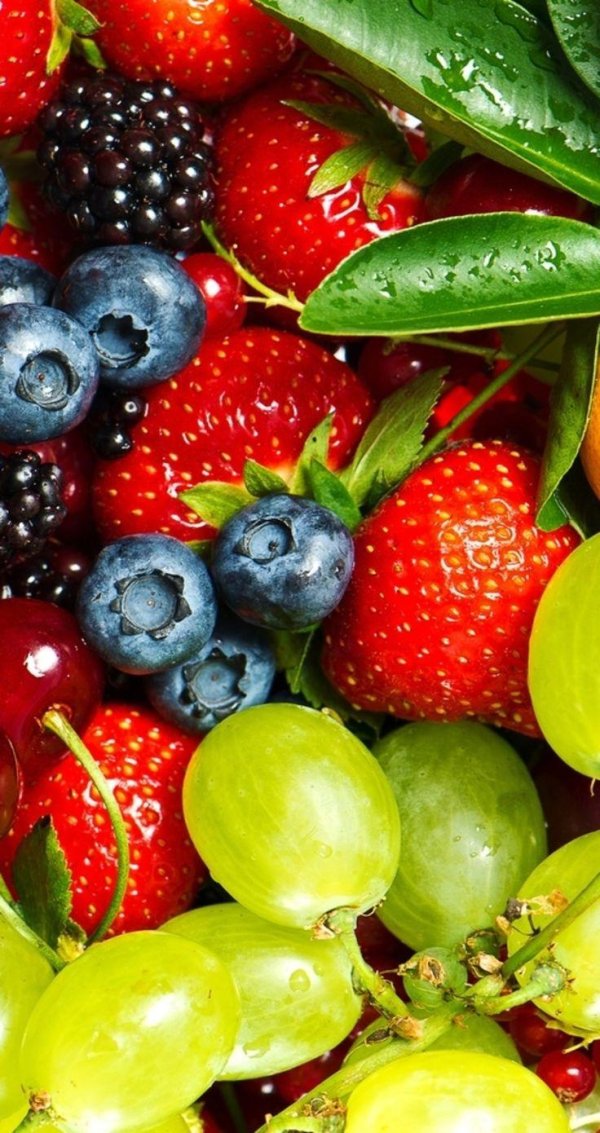 яркие фрукты