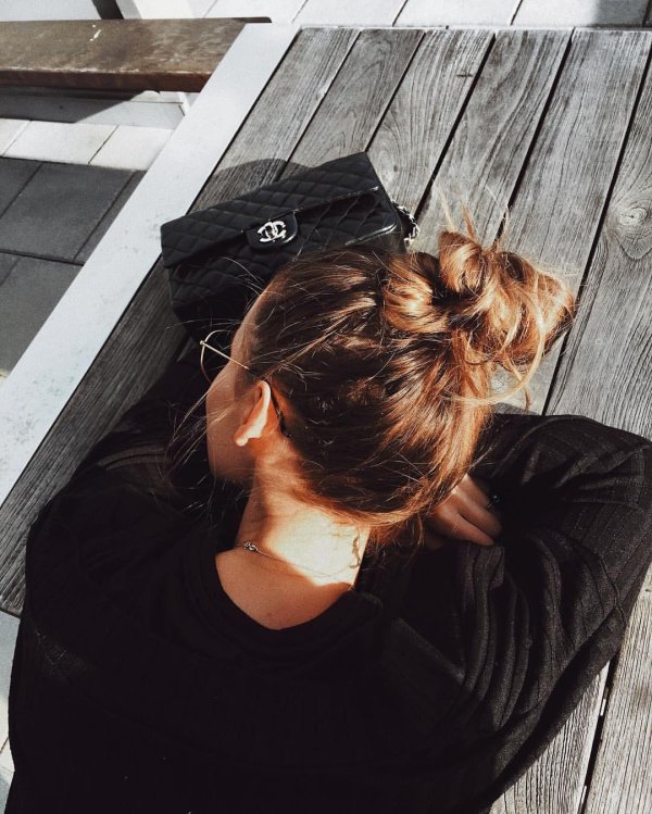 волосы пучок