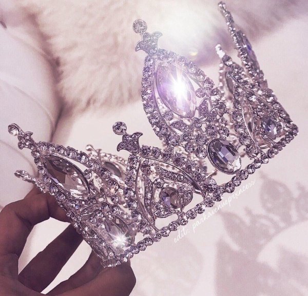 корона с бриллиантами
