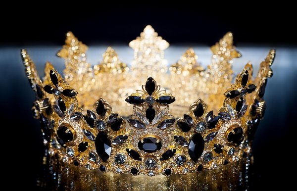 самая дорогая корона в мире