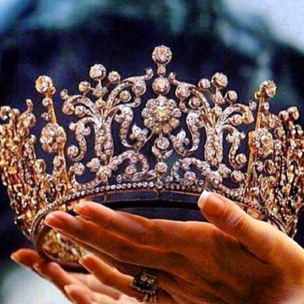 королевские драгоценности