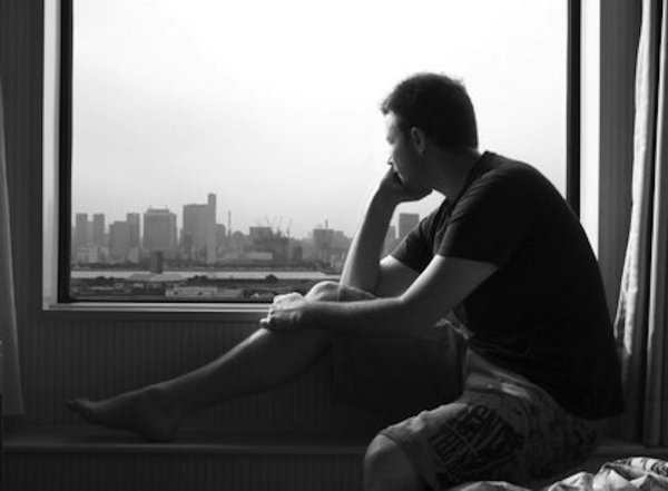 грустные парни