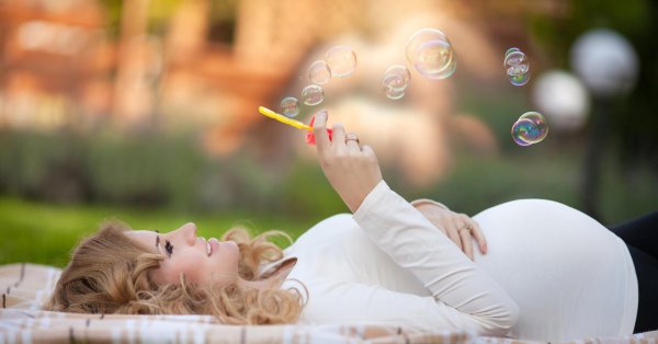 фотосессии беременных на природе