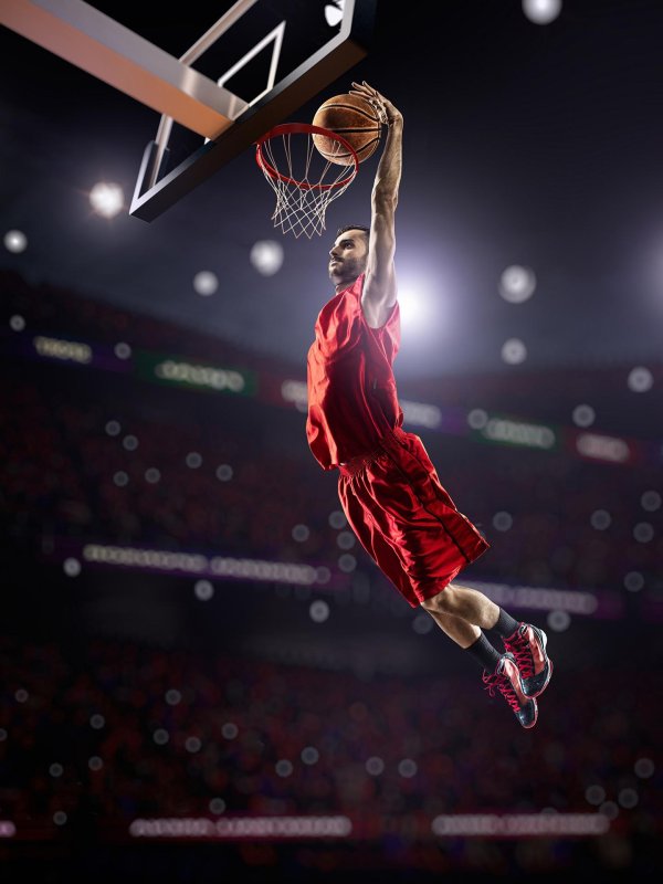 бросок слэм данк в баскетболе