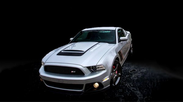 ford mustang 2012