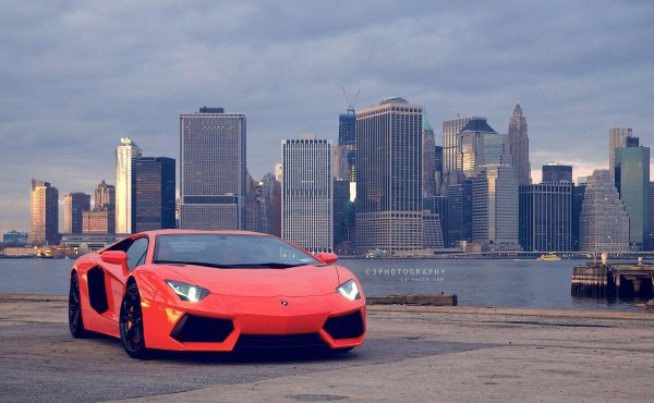 lamborghini aventador lp7004