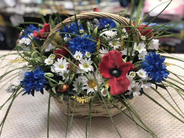 композиция с маками