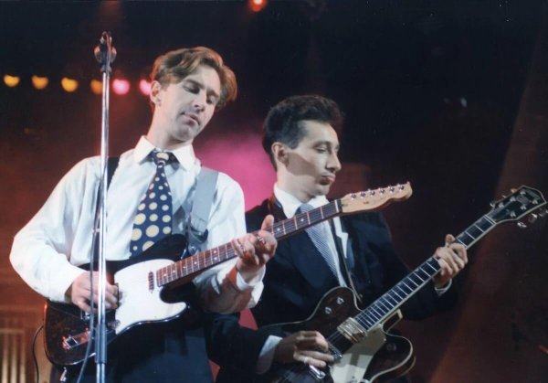 валерий сюткин в молодости