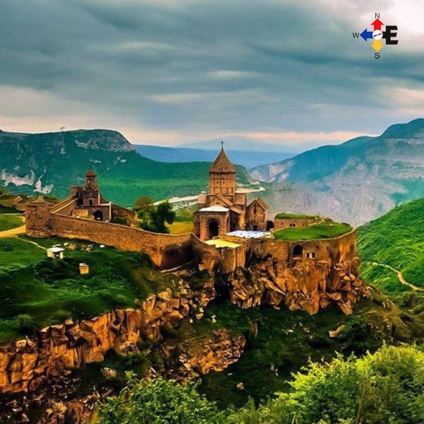 татев монастырский комплекс