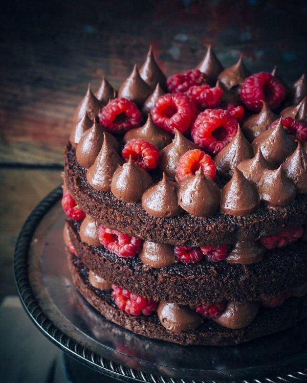 торт шоколадный