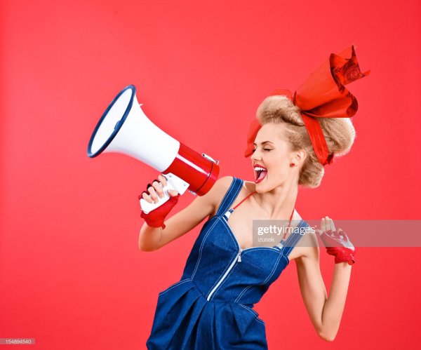 человек с рупором