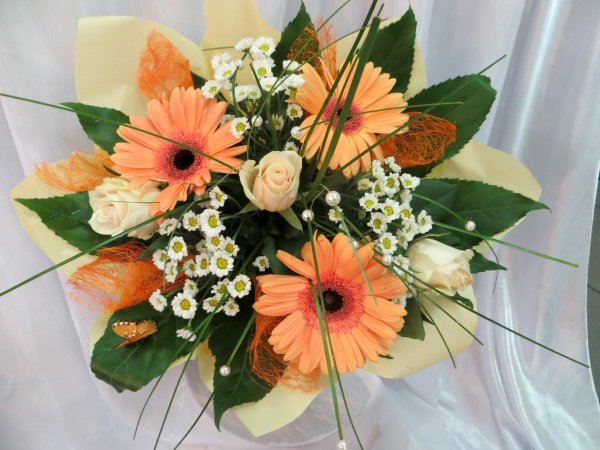 букет учителям