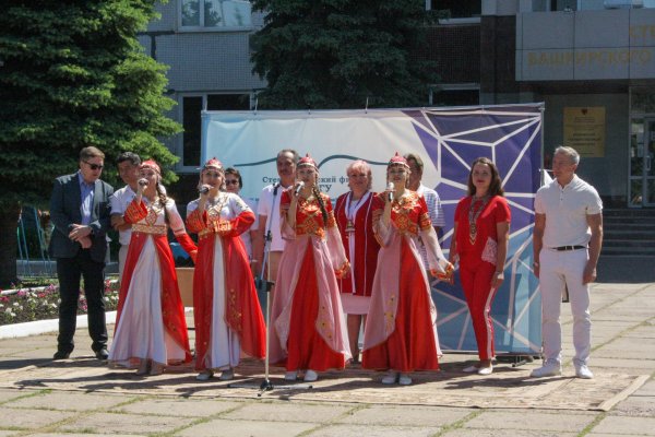 творческий коллектив