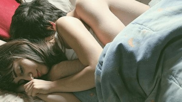 нежное объятие