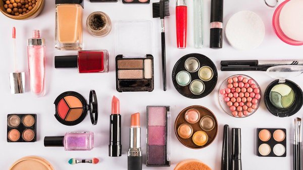 женская косметика