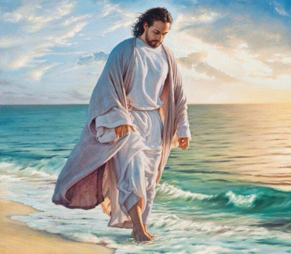 иисус идет по воде