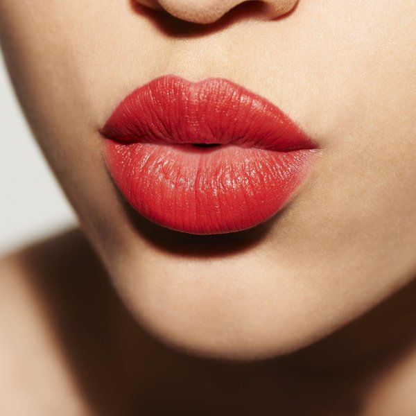 женские губы