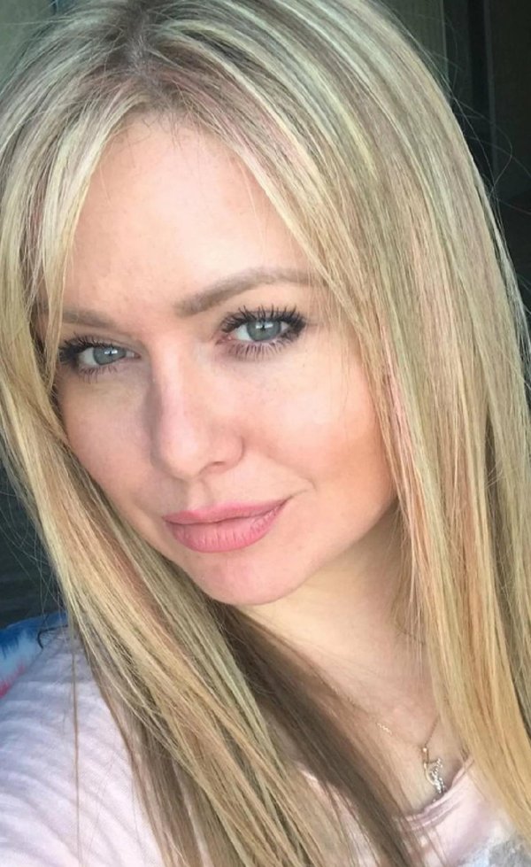 женщины блондинки