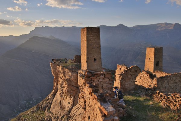 ицаринская башня в дагестане