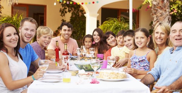 праздник в семейном кругу