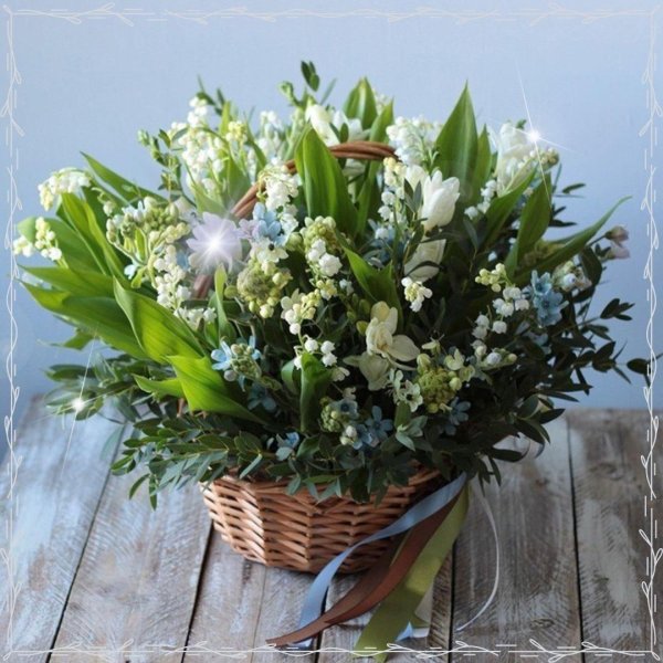 букет с ландышами и незабудками