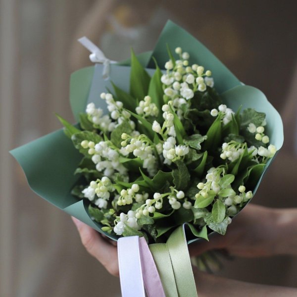 цветок ландыш