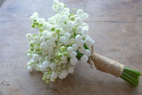 букет невесты из ландышей