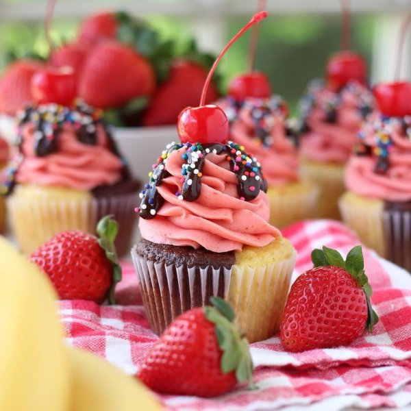 красивое пирожное