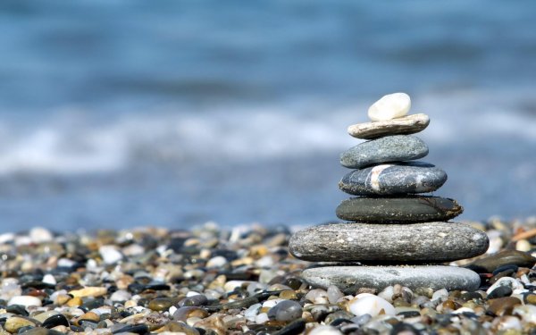 море галька