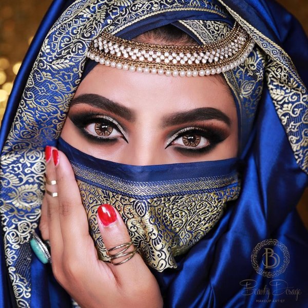 восточная девушка