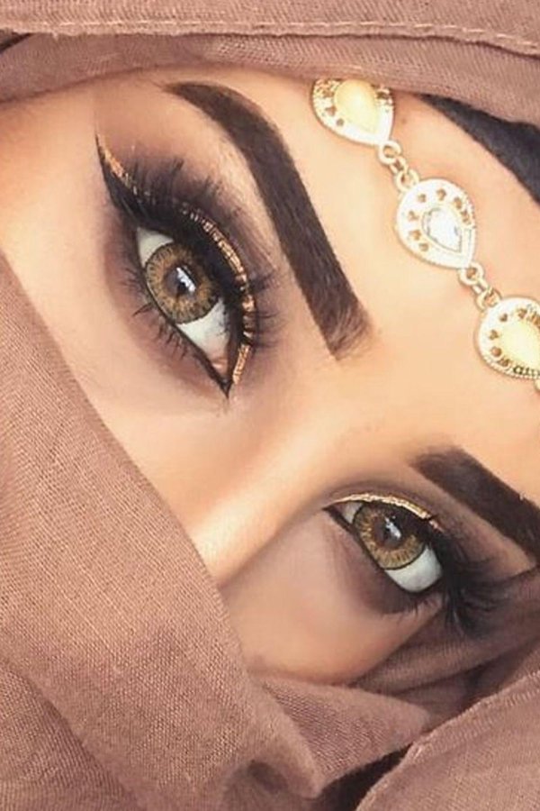 восточные глаза