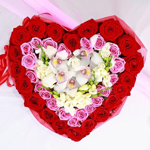 букет в виде сердца